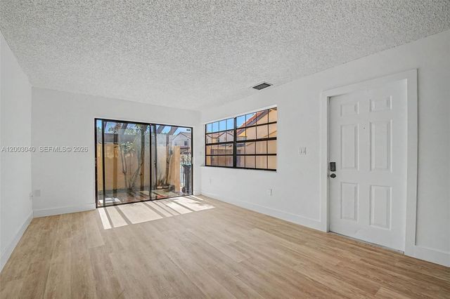 11236 SW 132nd Ct W, Miami, FL 33186