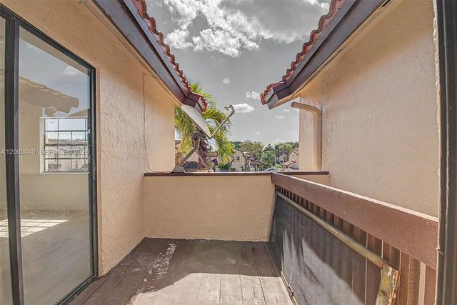 11236 SW 132nd Ct W, Miami, FL 33186