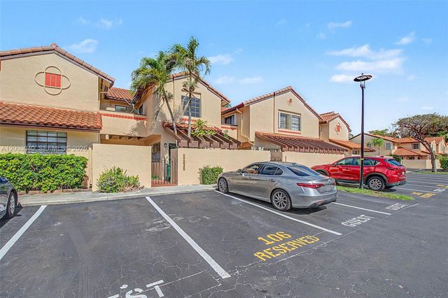 11236 SW 132nd Ct W, Miami, FL 33186