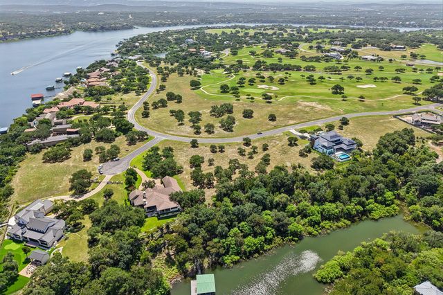 3100 Kahala Sunset DR, Spicewood, TX 78669