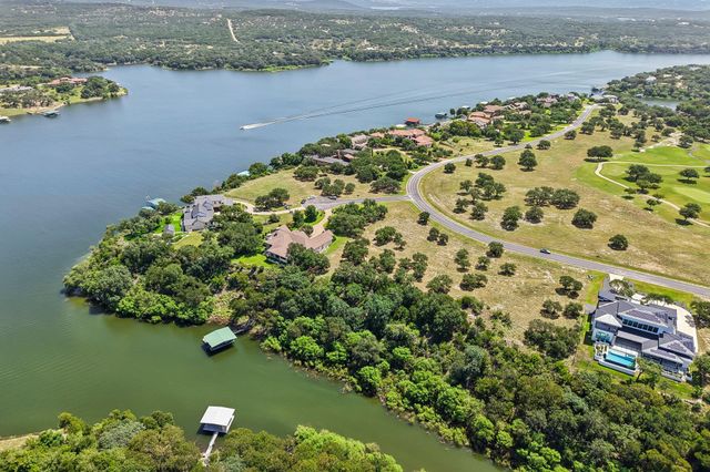3100 Kahala Sunset DR, Spicewood, TX 78669