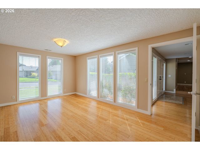 3512 Se 168TH Ave, Vancouver, WA 98683