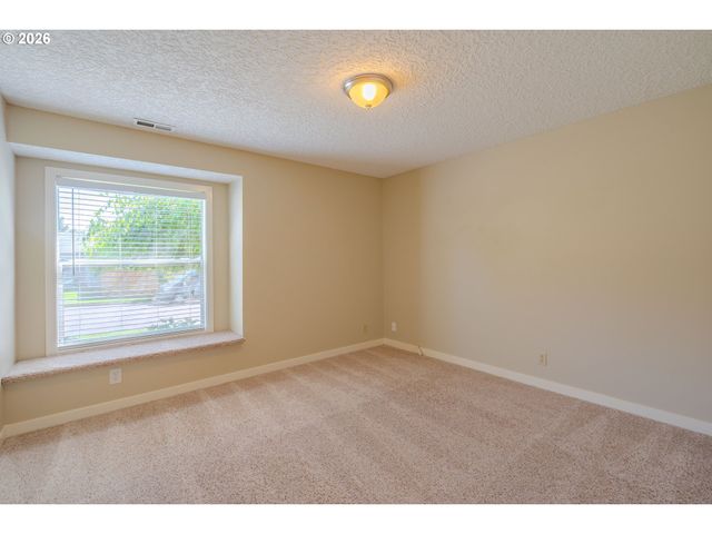 3512 Se 168TH Ave, Vancouver, WA 98683