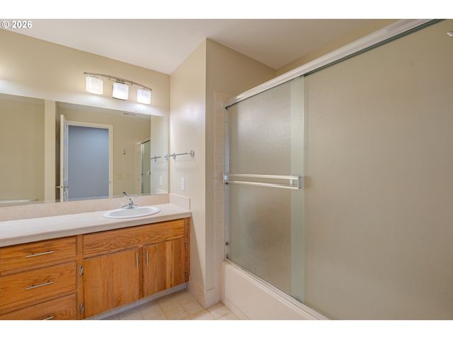 3512 Se 168TH Ave, Vancouver, WA 98683