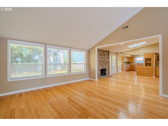 3512 Se 168TH Ave, Vancouver, WA 98683