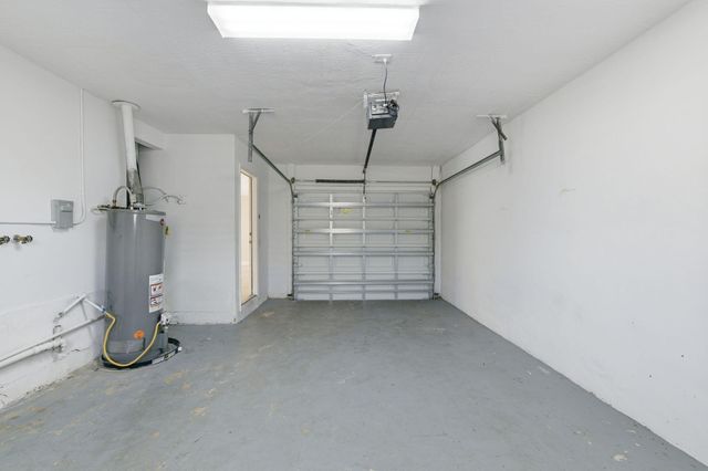 9671 NW 24th Street, Sunrise, FL 33322