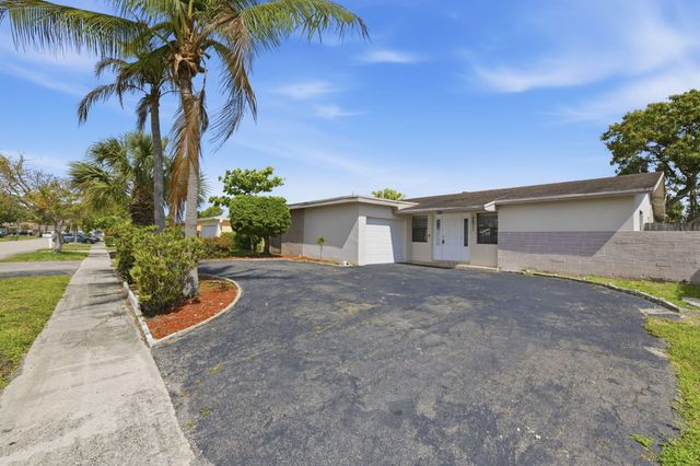 9671 NW 24th Street, Sunrise, FL 33322