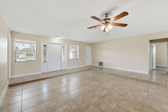 9671 NW 24th Street, Sunrise, FL 33322