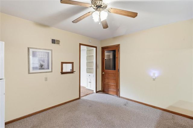 1314 Duck Road, Grandview, MO 64030