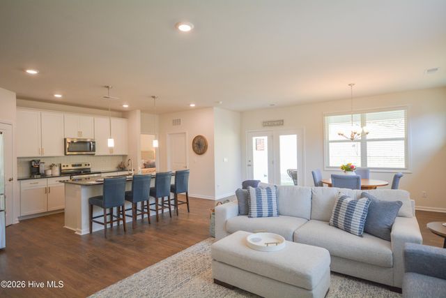 568 Banbury Lane, Pinehurst, NC 28374