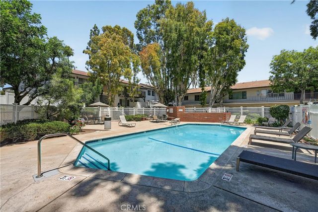 1200 W Lambert Rd 22, La Habra, CA 90631