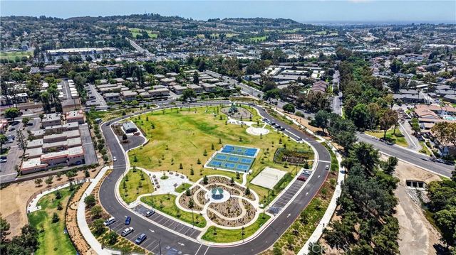 1200 W Lambert Rd 22, La Habra, CA 90631