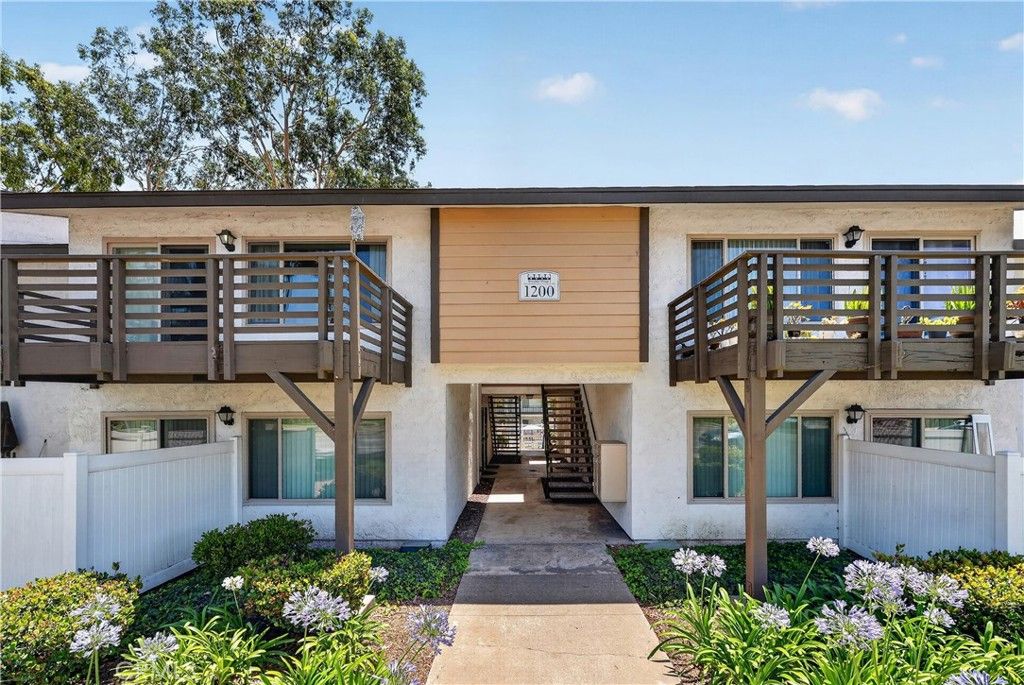 1200 W Lambert Rd 22, La Habra, CA 90631
