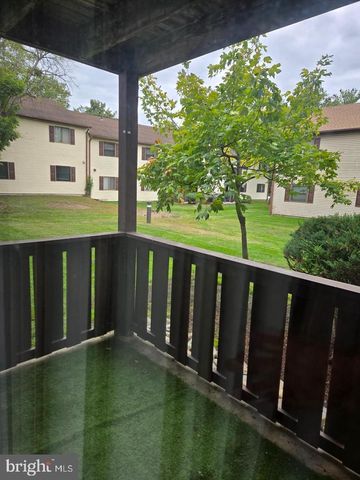 607 LINDSEY CT, Marlton, NJ 08053