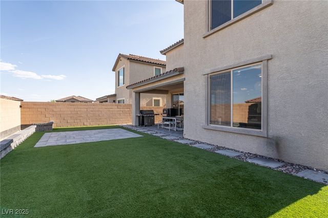 6486 Vanhoven Crest Street, Las Vegas, NV 89166