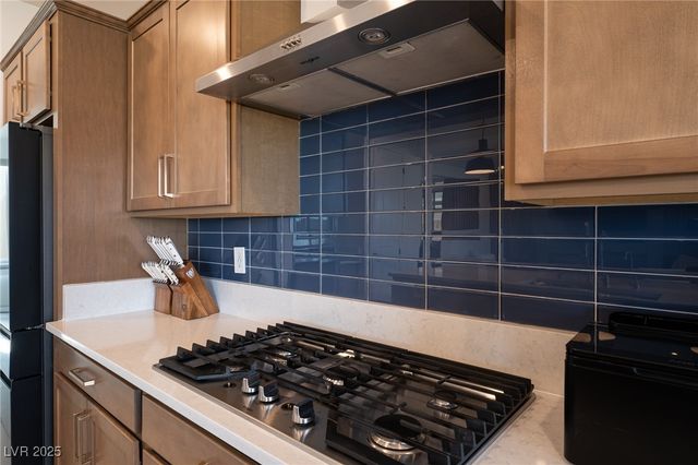 6486 Vanhoven Crest Street, Las Vegas, NV 89166