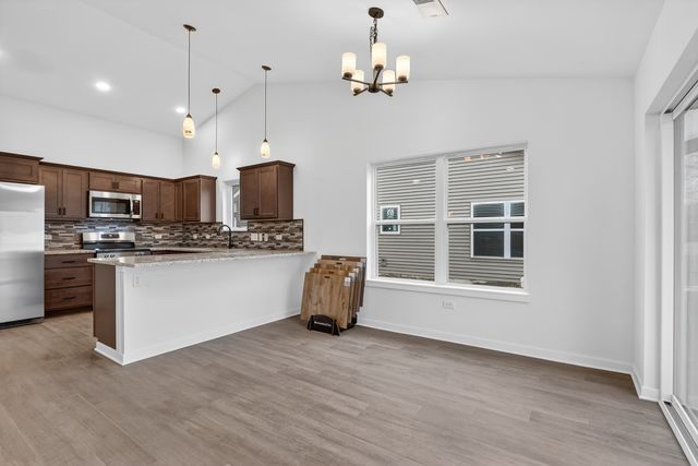 305 W South Street 305, Durand, IL 61024