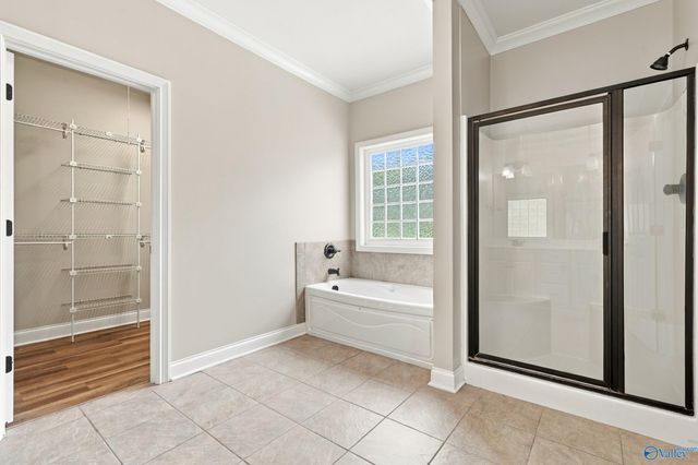 208 Treetop Drive, Huntsville, AL 35801