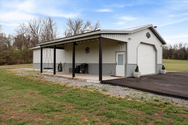 4057 Calista Rd, Cross Plains, TN 37049