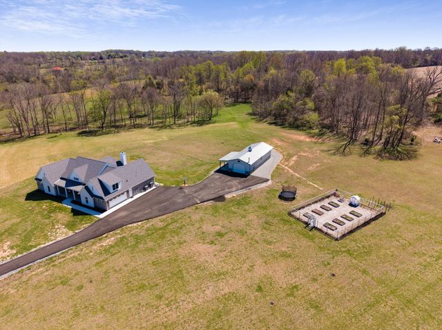 4057 Calista Rd, Cross Plains, TN 37049