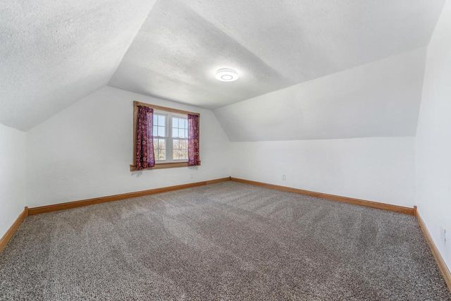 2780 HUMBOLDT ROAD, Green Bay, WI 54311