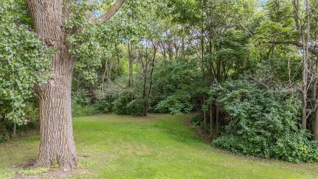 2780 HUMBOLDT ROAD, Green Bay, WI 54311