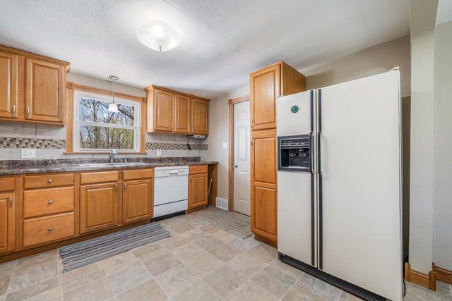 2780 HUMBOLDT ROAD, Green Bay, WI 54311