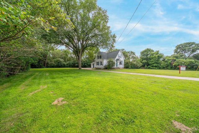 2780 HUMBOLDT ROAD, Green Bay, WI 54311