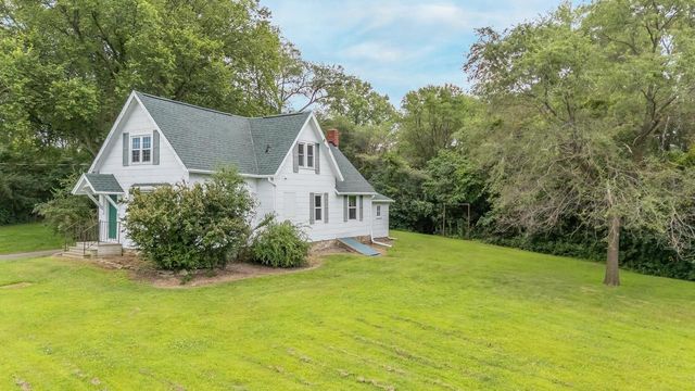 2780 HUMBOLDT ROAD, Green Bay, WI 54311