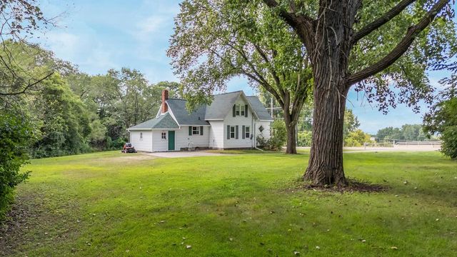 2780 HUMBOLDT ROAD, Green Bay, WI 54311