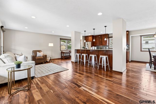 13436 Frances Street, Omaha, NE 68144