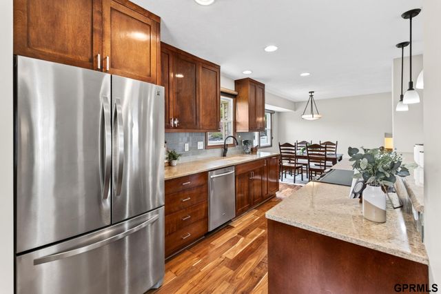 13436 Frances Street, Omaha, NE 68144