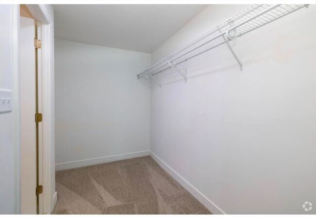 3 Stonehill 2C, Stoneham, MA 02180