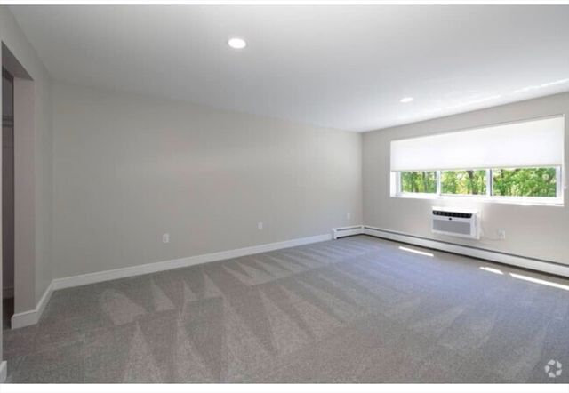 3 Stonehill 2C, Stoneham, MA 02180