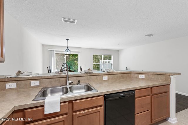 808 BLACK CHERRY Drive S, St. Johns, FL 32259