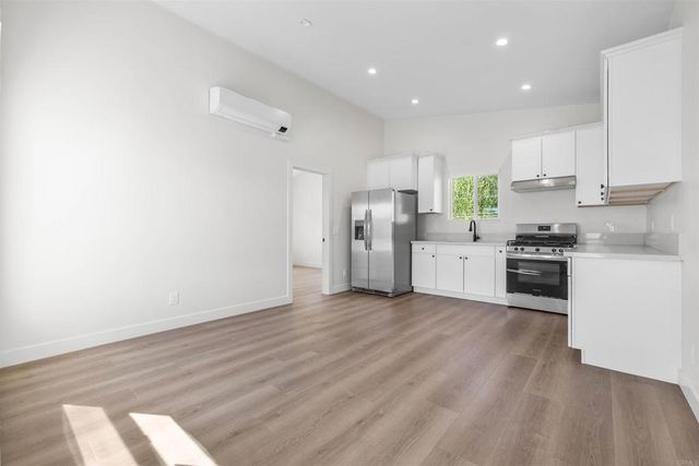 2409 Fleetwood Street, San Diego, CA 92111
