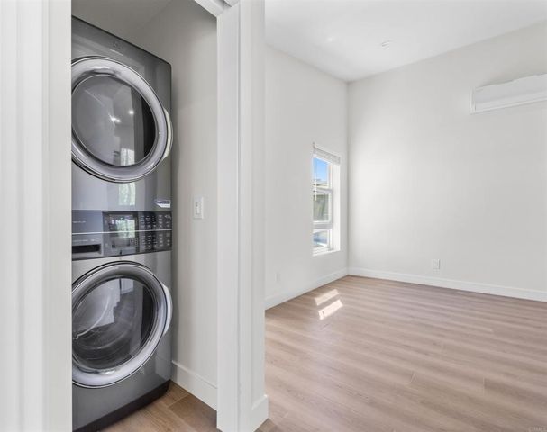 2409 Fleetwood Street, San Diego, CA 92111