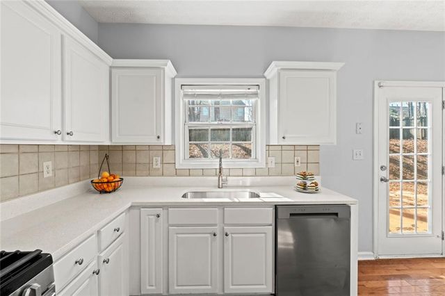 744 Winbrook Drive, Mcdonough, GA 30253