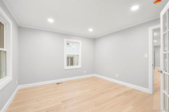 26 Ashton Road, Yonkers, NY 10705