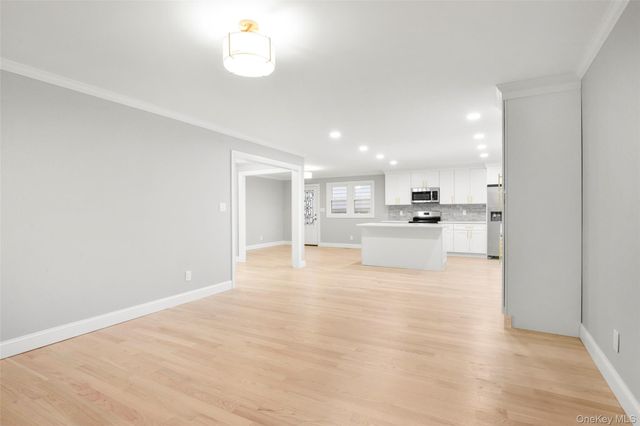 26 Ashton Road, Yonkers, NY 10705