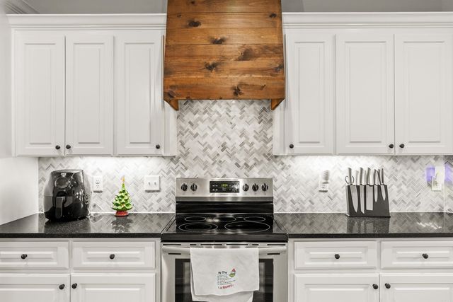 104 Hayden Dr, Beebe, AR 72012