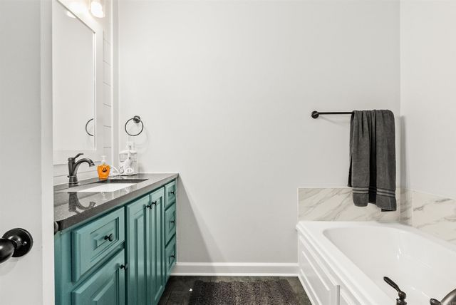 104 Hayden Dr, Beebe, AR 72012