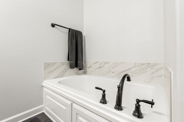 104 Hayden Dr, Beebe, AR 72012