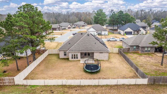 104 Hayden Dr, Beebe, AR 72012