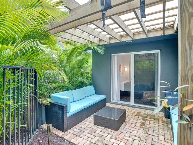 1625 SE 2nd Court, Fort Lauderdale, FL 33301