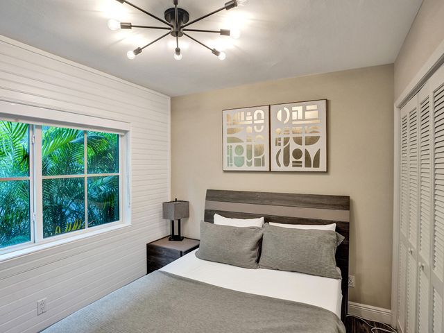 1625 SE 2nd Court, Fort Lauderdale, FL 33301