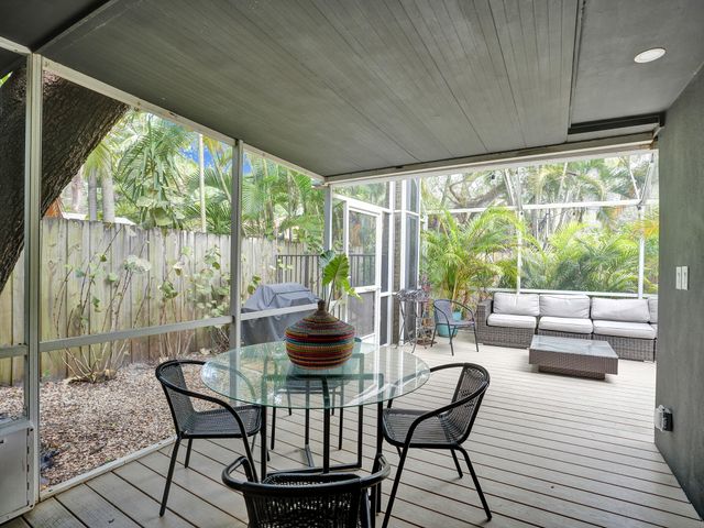 1625 SE 2nd Court, Fort Lauderdale, FL 33301
