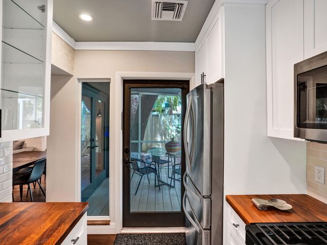 1625 SE 2nd Court, Fort Lauderdale, FL 33301
