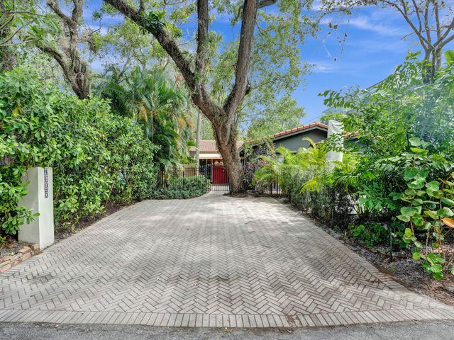 1625 SE 2nd Court, Fort Lauderdale, FL 33301