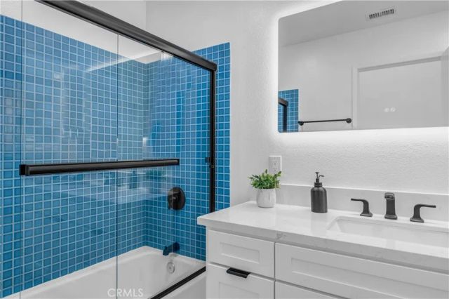 12703 Park, Cerritos, CA 90703